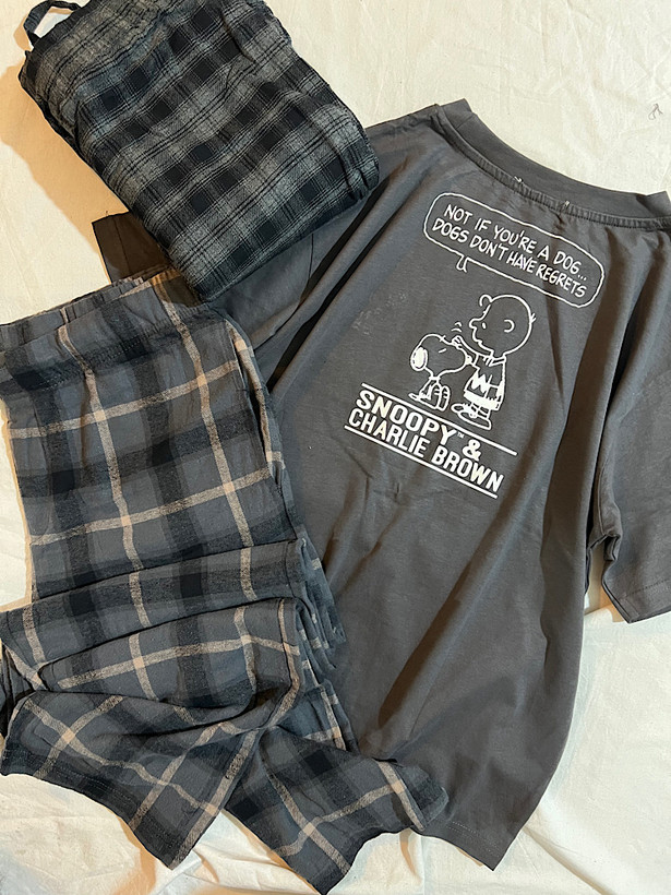 پیژامه یونیسکس کد:۱۸99